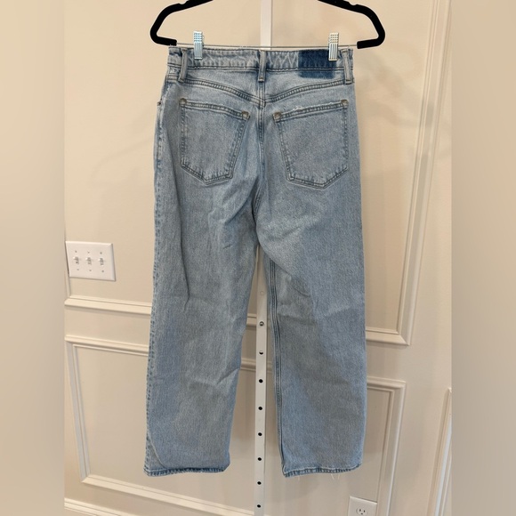 Abercrombie & Fitch The 90s Relaxed High Rise Jeans - Picture 4 of 7